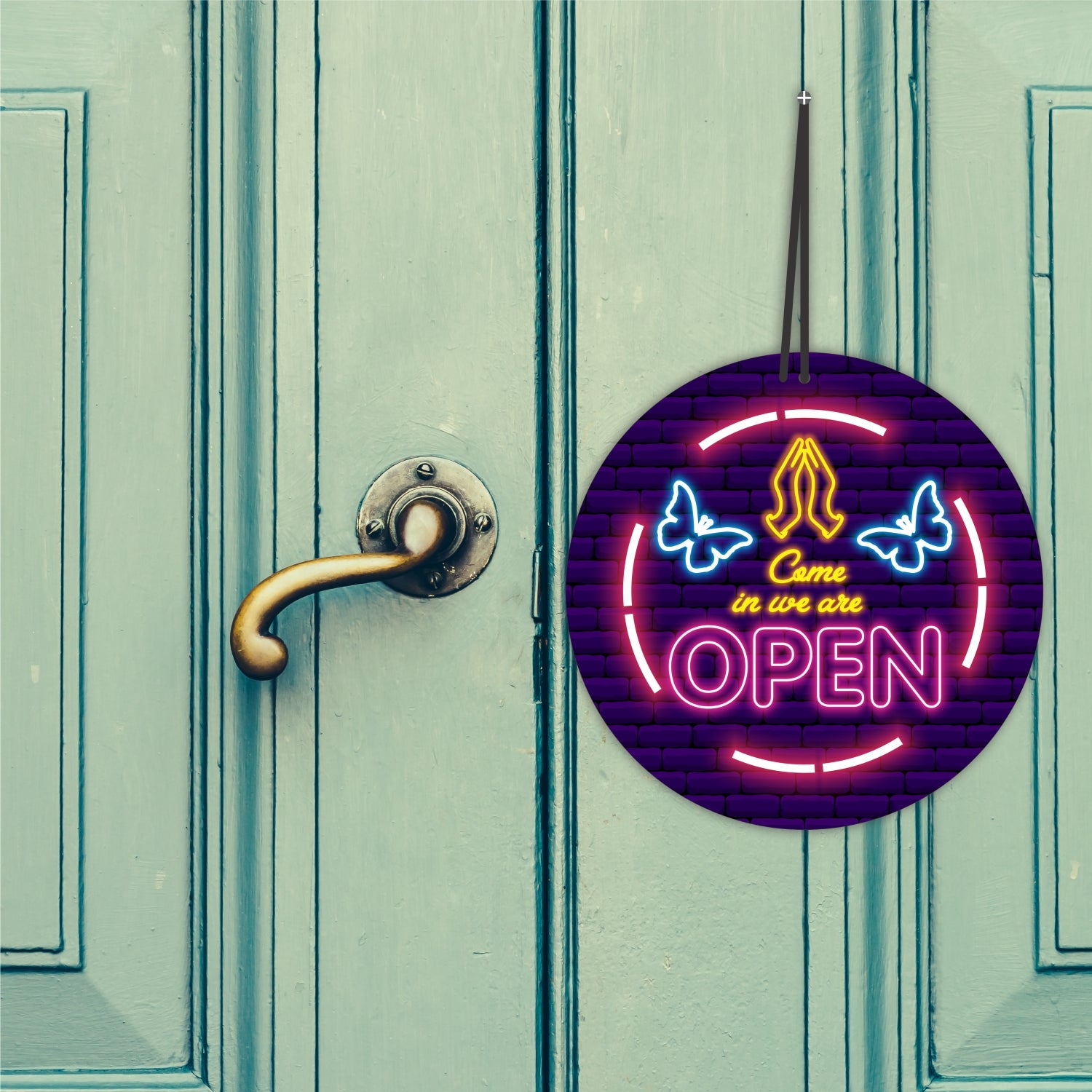 Rounded Shaped Open-Closed Sign Board