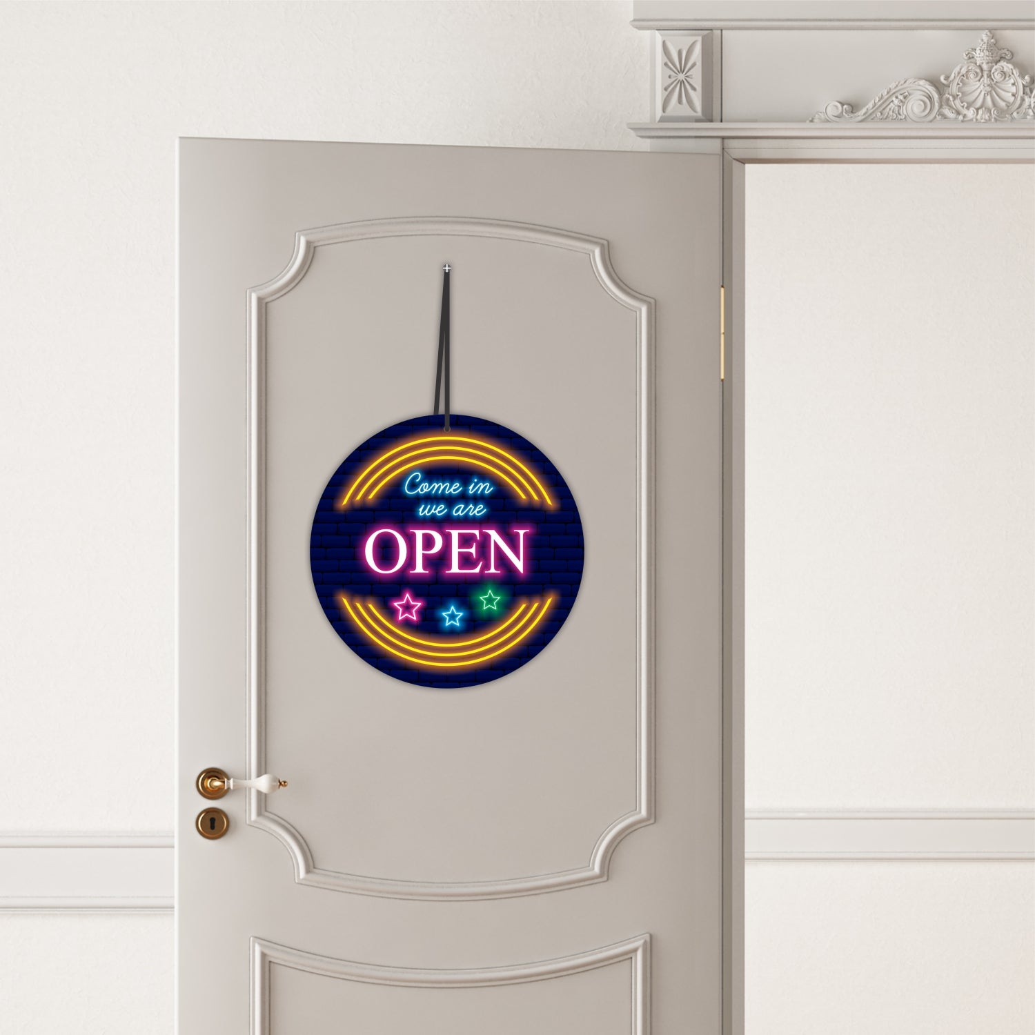 Rounded Shaped Open-Close Sign Board