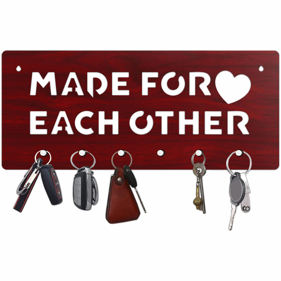 Made for Each Other Key Holder with 6 Knob